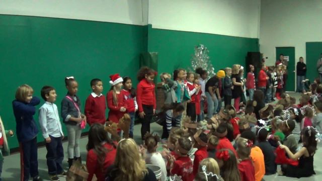 Treetops 2014 Holiday Program-2nd Grade "Up on the Housetop" &"Nuttin' For Christmas" смотреть онлайн