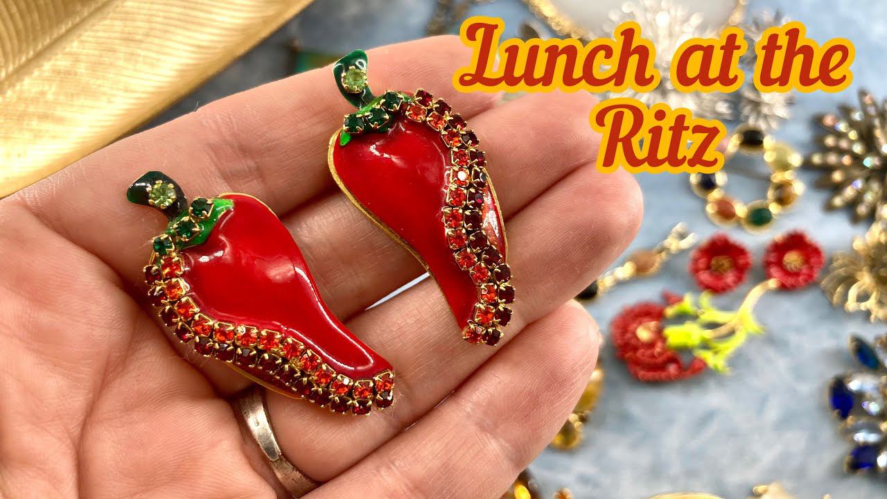 Немного перца Lunch At The Ritz! Серебряный лом, ландыш Monet, гвоздики Rafaelian!