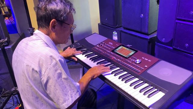 Ông U80 chơi đàn mà minh mẫn quá! Korg Pa700 người bạn của ông! смотреть онлайн