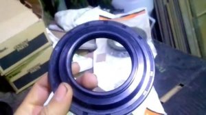 Замена сальника в редукторе BOBCAT S175