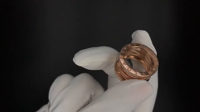 Обручальное кольцо в стиле Bvlgari из красного золота с Фианитами смотреть онлайн