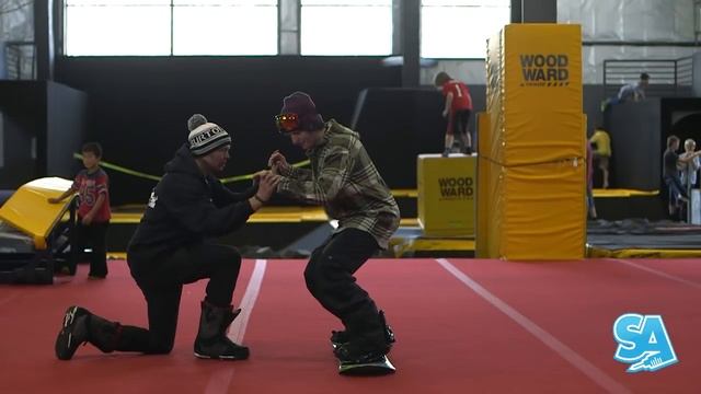How To Carve On A Snowboard (Regular) смотреть онлайн
