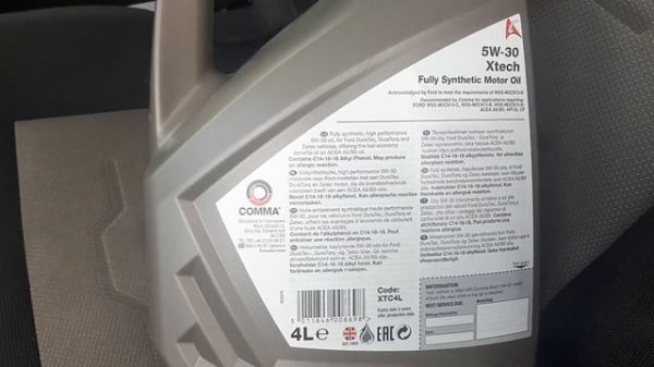 Распаковка — Моторное масло Comma Xtech 5W30