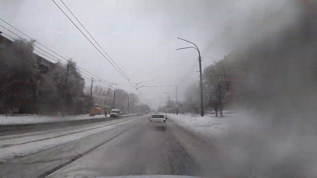 Дороги в Орске после снегопада смотреть онлайн