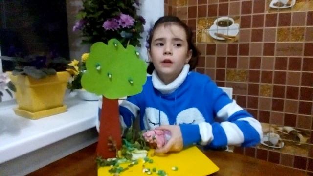 Герои из  басни И. А. Крылова слепленные  из  солёного теста и пластилина ,,Свинья под  дубом