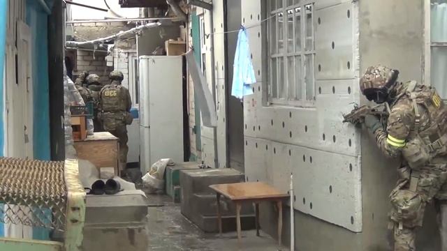 В Дагестане в ходе КТО нейтрализован бандит, планировавший совершить теракт смотреть онлайн
