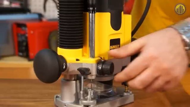 Фрезер De Walt DW621 смотреть онлайн