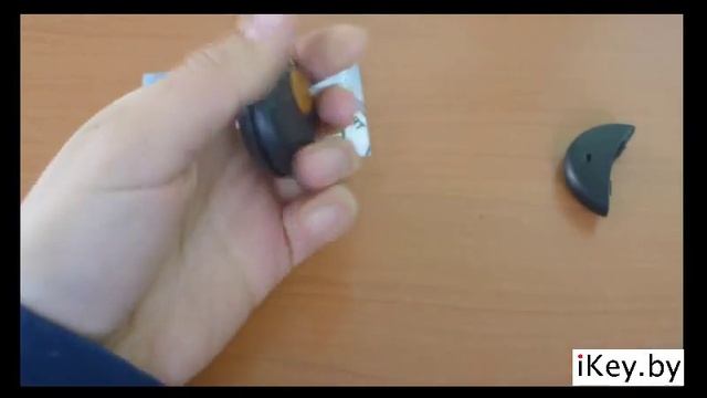 Замена батарейки в ключе Смарт City Coupe, Cabrio, Fortwo Change the battery смотреть онлайн