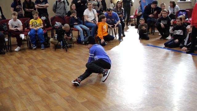 top8 7-10 bboy FastFreeze vs Давид - брейкданс чемпионат г.Химки смотреть онлайн