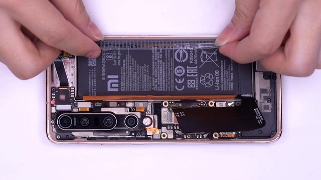 Xiaomi Mi 10 Pro Battery Replacement - Tutorial смотреть онлайн