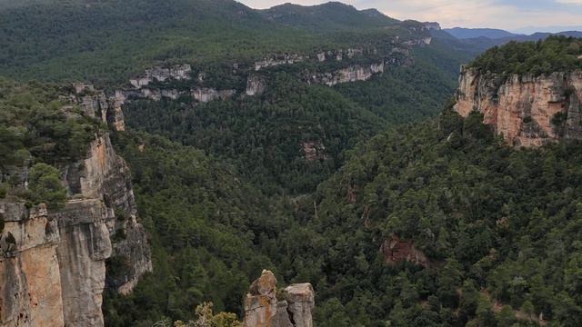 Siurana Graus Tallat, Gris Nend e Prades y Franquet Bco Carcaix y Gritella Senda Trona 4 смотреть онлайн