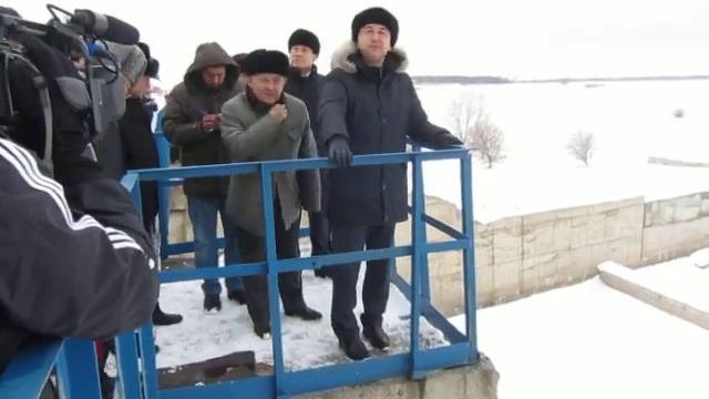Аким области: Воды будет больше, чем в прошлые годы. Кто живет на дачах у реки, должны покинуть их смотреть онлайн