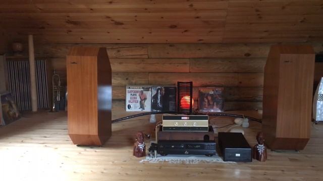 Audio Note CD2 AD1865 + ECC82 + Bell + Lowther смотреть онлайн