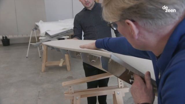 Textiles are a "simple, smart material" says Kvadrat Soft Cells design director смотреть онлайн