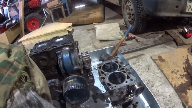 Шеф,шеф, все пропало    скинул голову, а что там