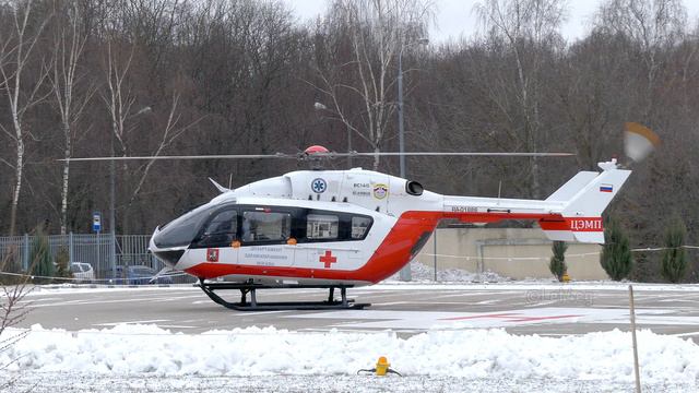Еврокоптер EC145 Ra-01886 в Тушинской детской больнице. смотреть онлайн