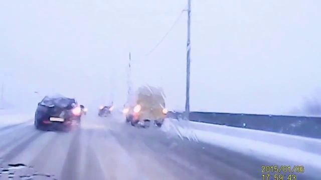 Краснодар, садовый мост, паркетник на летней резине смотреть онлайн