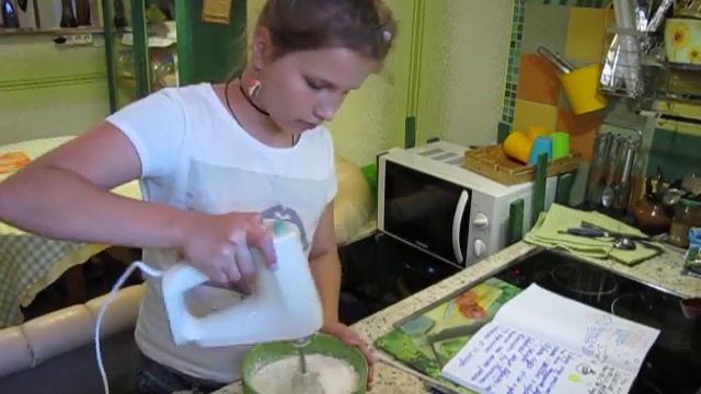 Кексы воздушные от Лизы смотреть онлайн