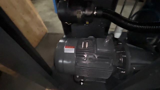 Xeleron Z75PMA 8 bar винтовой компрессор смотреть онлайн