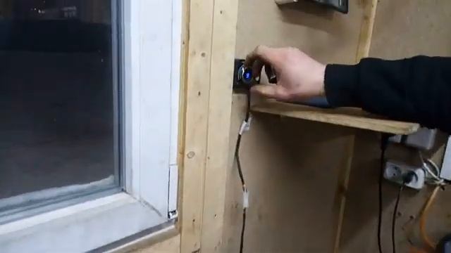 Как проверить обороты нагнетателя воздуха на автономке.