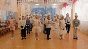 Знает каждый снеговик... Забавный современный танец для новогоднего утренника.