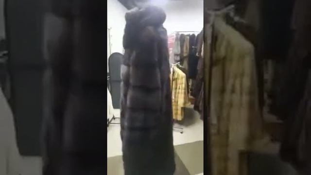 КРАСИВАЯ НОРКОВАЯ ШУБА ПОПЕРЕЧКА