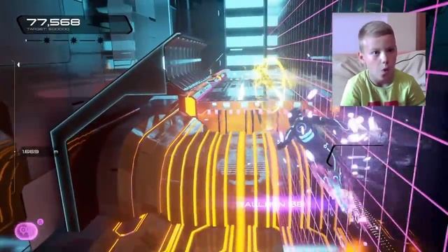 ? TRON RUN (ТРОН Эволюция) ПРОХОЖДЕНИЕ НА РУССКОМ #3 НЕОНОВЫЙ МЕГА ГЕРОЙ PS4 HD ПРЯМОЙ ЭФИР смотреть онлайн