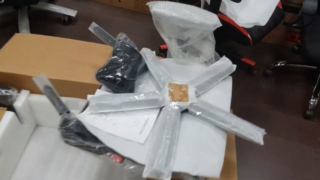 Распаковка 26.08.2023 Кресло Noblechairs HERO-TX в город Обь.