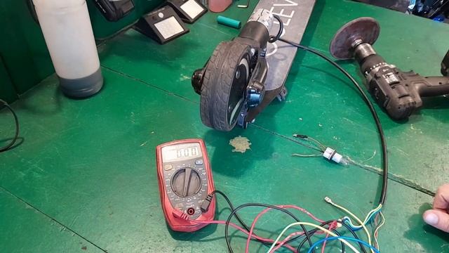 Generator for a wind farm from a scooter engine. смотреть онлайн