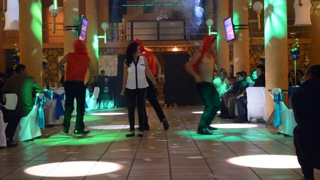 Coreografías en 15 años bachata moderna Enrique iglesias ft Romeo santos смотреть онлайн
