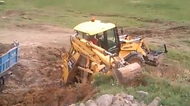 Komatsu WB 93 R-2 смотреть онлайн