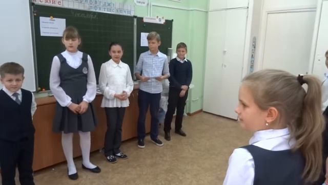 окружающий без зарядки смотреть онлайн