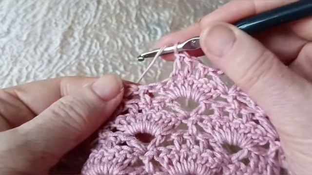 Вяжем крючком. Узор веера - один вариант из многих. смотреть онлайн