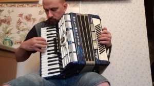 Аккордеон Weltmeister Amigo. Размер 3/4. Синий перламутр.