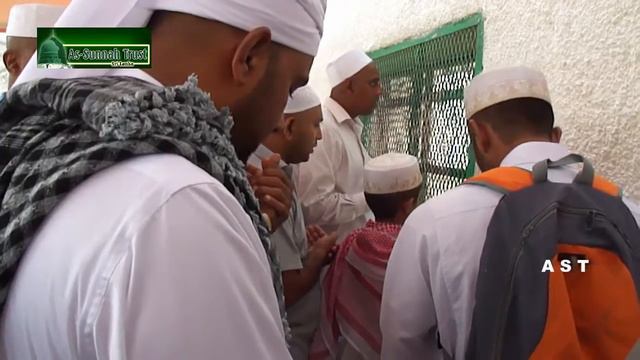 Excellent Haj / Umrah / Ziyarah Services of Hajara Travels of As Seyed Alavi Mowlana Al-Mursi Part смотреть онлайн