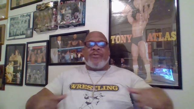 Tony Atlas on the his first time having Sex смотреть онлайн