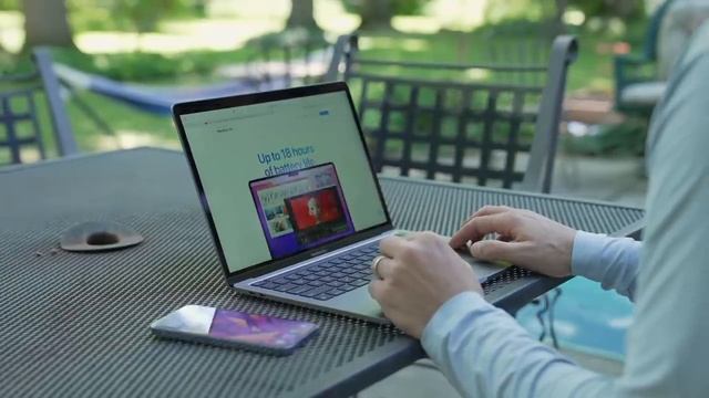 10 MacBook BUYING MISTAKES! 2023 MacBook Buying Guide смотреть онлайн