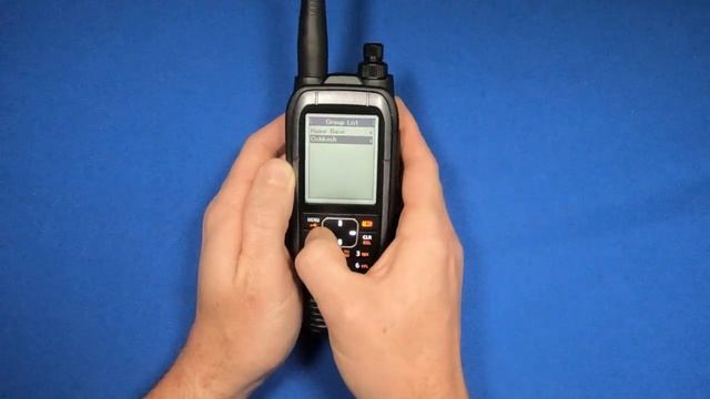 How to scan frequencies with the Icom A25 aviation radio смотреть онлайн