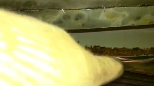 Mercedes W210.  Ремонт днища. Замена части пола авто, своими руками, сварка.