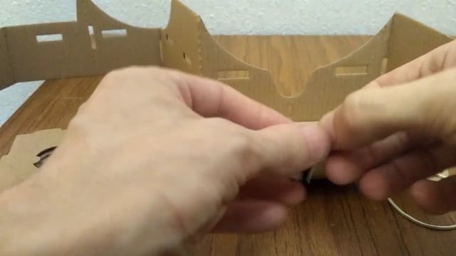 Картонные 3D VR очки. И как их собрать.