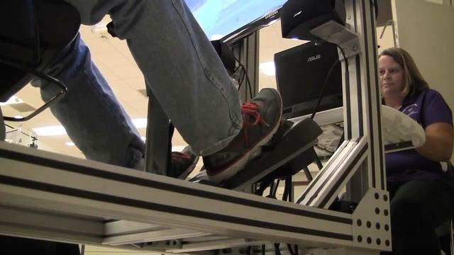 Drunk Driving simulator featured at Tech смотреть онлайн