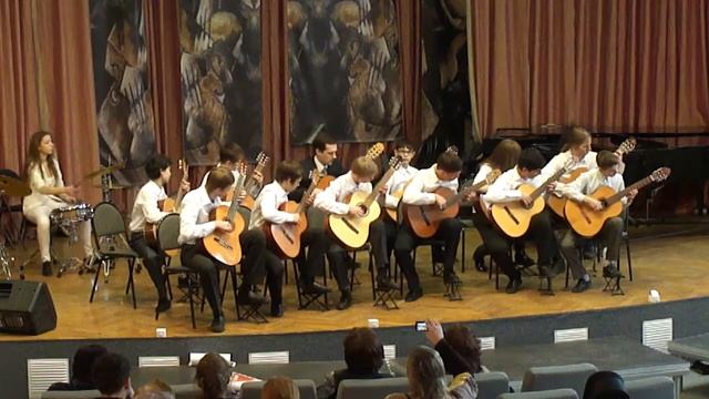 Ансамбль гитаристов. Waltz. Выступление в Кунцево 2012.03. смотреть онлайн