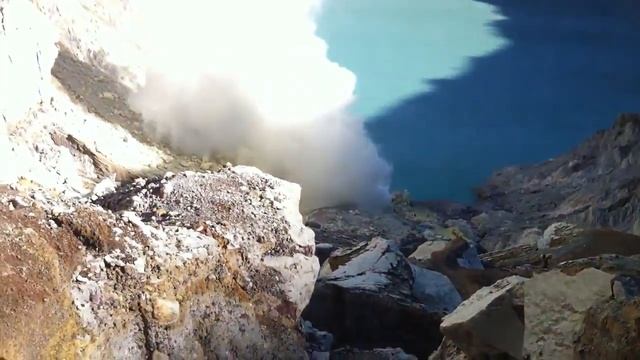 Добыча серы Иджен 6 смотреть онлайн