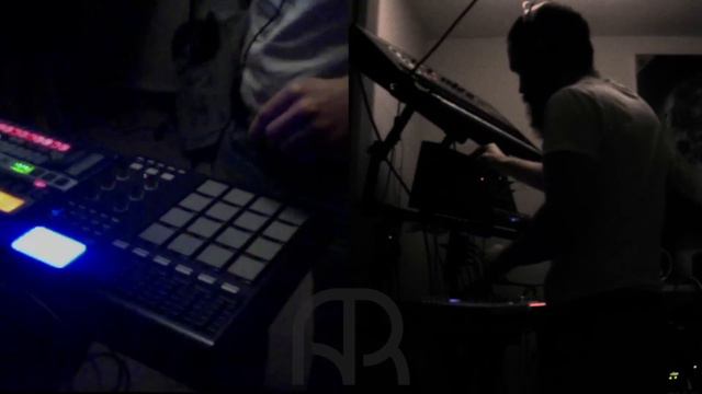 Nah Rex - Running Low (live in studio) смотреть онлайн