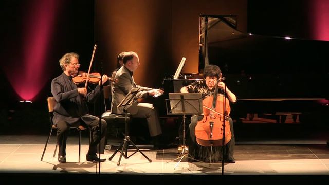 Shostakovich Natalia Gutman - Pavel Vernikov - Pascal Godart Www.pascalgodart.eu