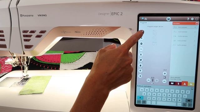 Husqvarna Viking EPIC 2 62 Programming Letters into the Memory смотреть онлайн