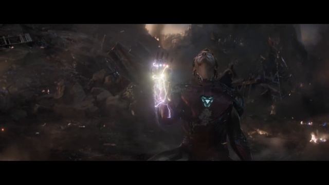 Топ 10 сильнейшего оружия киновселенной Марвел смотреть онлайн