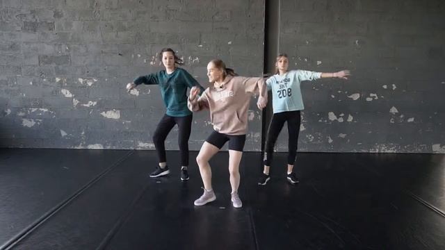 Nicestudio.pro | Maria Guruleva | Dancehall basic - Reaction, Wah-now смотреть онлайн