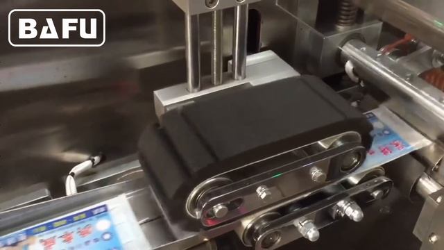 маска упаковочная машина, одноразовая маска упаковочная машина, медицинская маска упаковочная машин смотреть онлайн