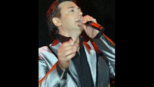 Nikos Makropoulos - pio monos den ginetai смотреть онлайн